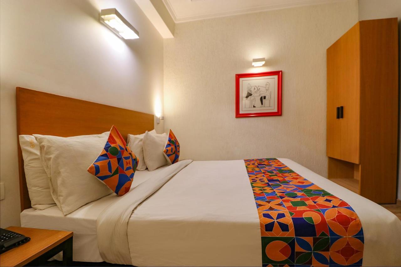 Fabhotel Lord Inn New Delhi Exterior photo